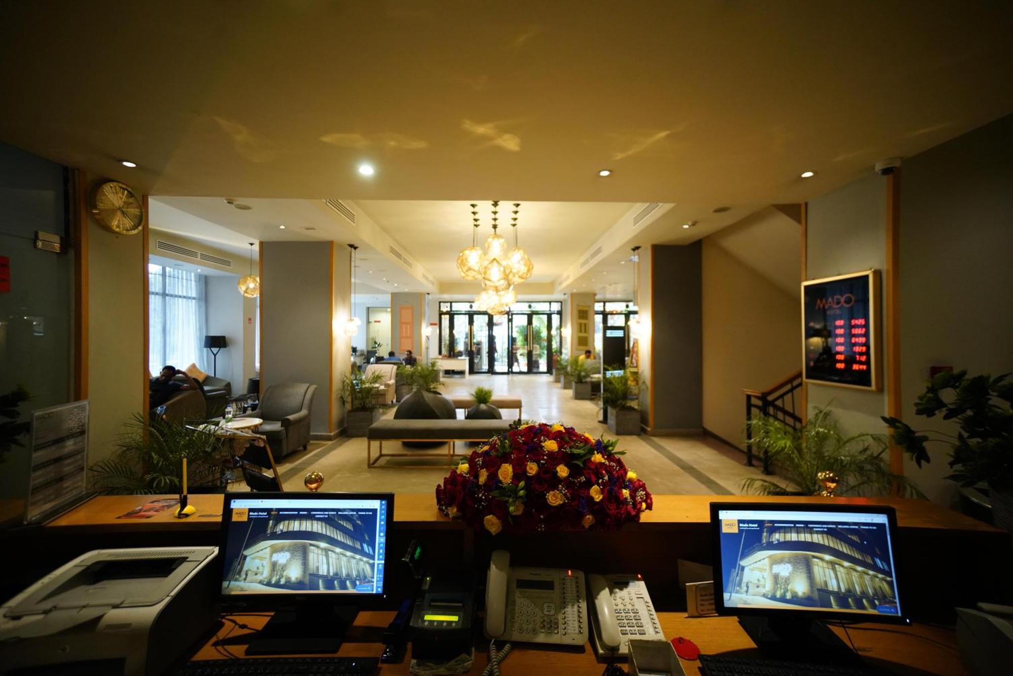 Mado Hotel Addis Ababa Exterior photo