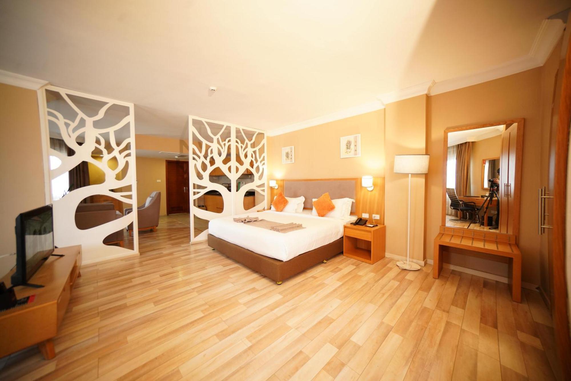Mado Hotel Addis Ababa Exterior photo