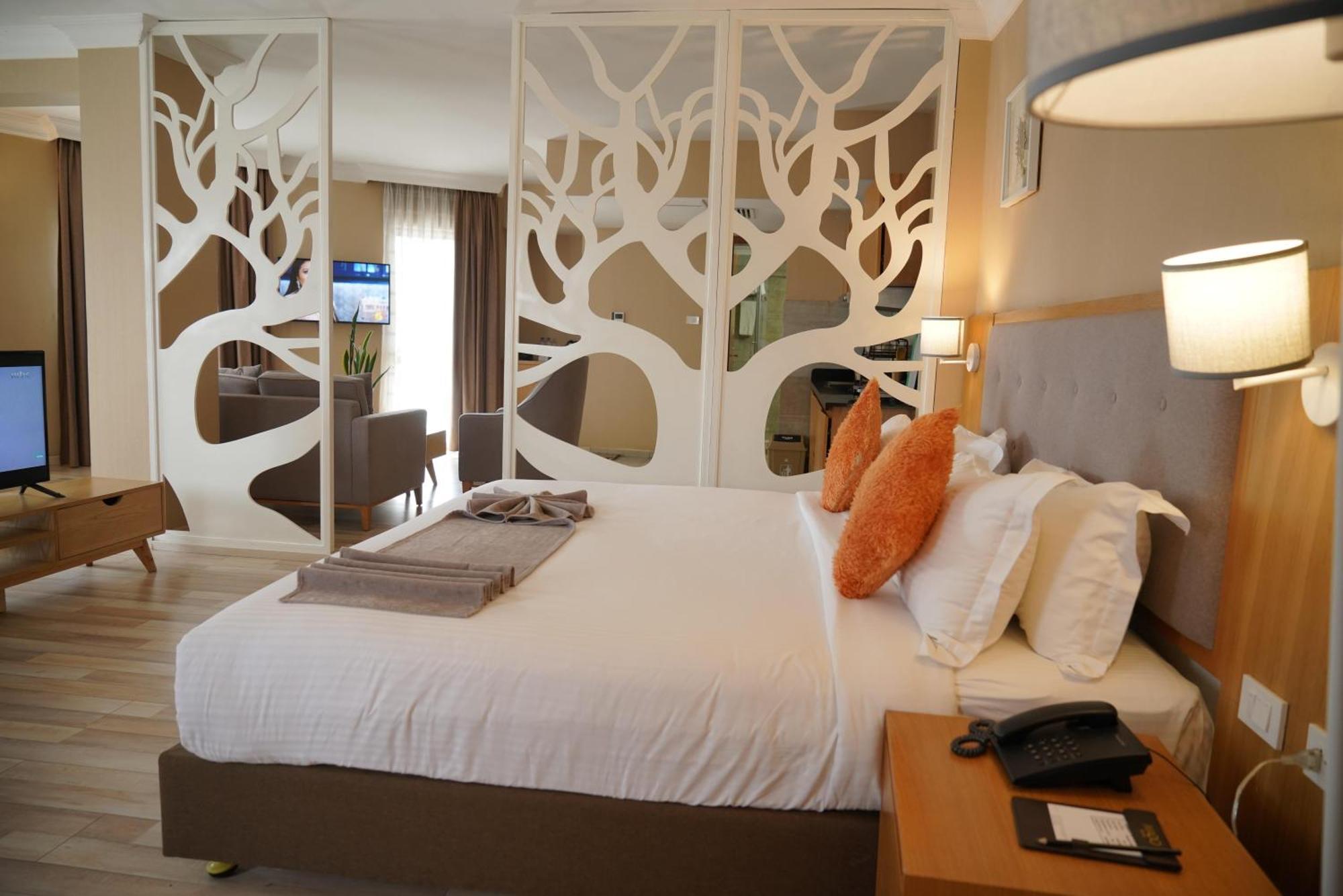 Mado Hotel Addis Ababa Exterior photo
