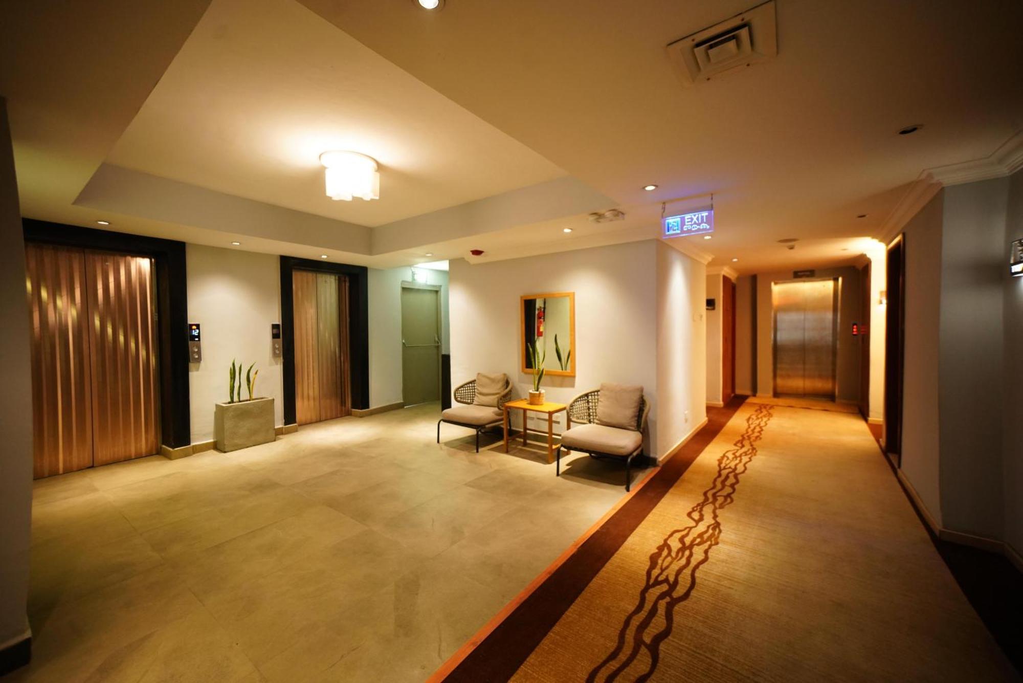 Mado Hotel Addis Ababa Exterior photo