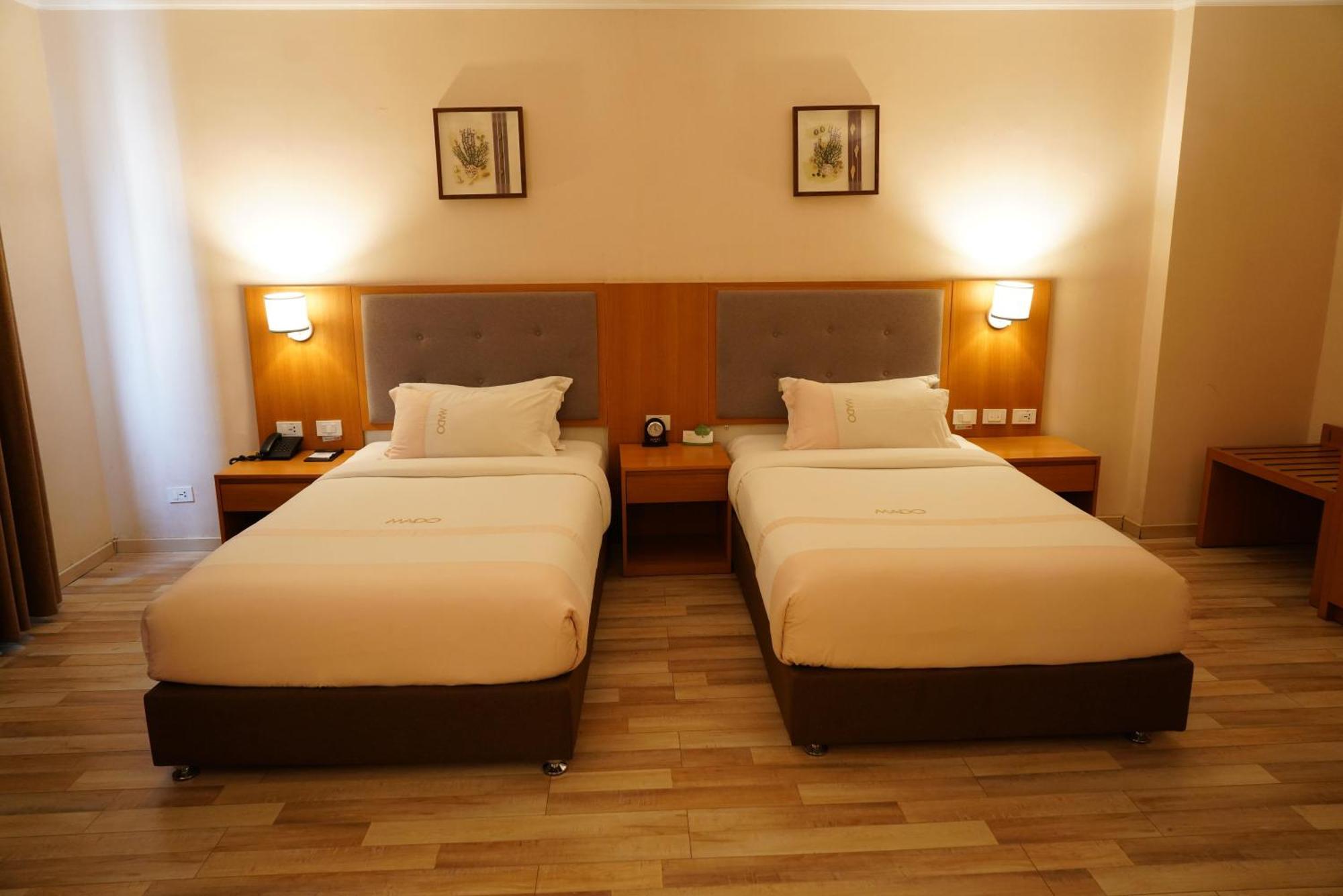 Mado Hotel Addis Ababa Exterior photo